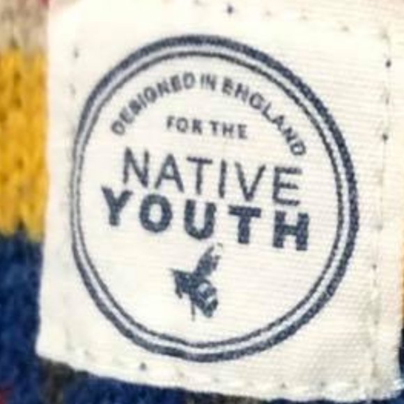 Native Youth Woman's Sz M Sweater Colorful Aztec - Picture 4 of 7